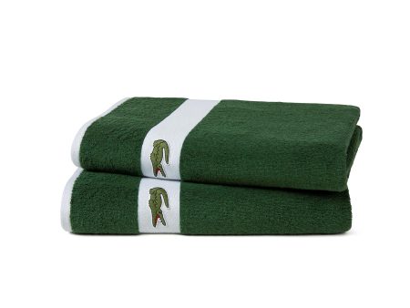 LCASUAL Vert Bath Towel by Lacoste Online Hot Sale