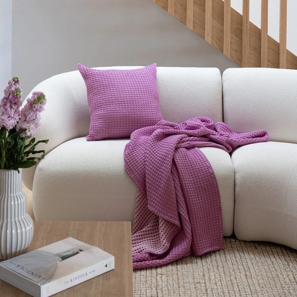 Dora Throw Orchid by Bambury Sale