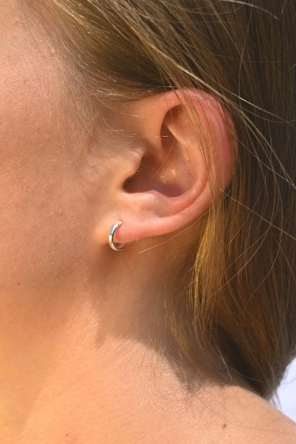 Silver Huggie Hoop Earrings Supply